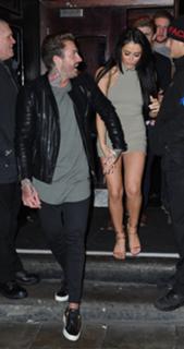 Marnie Simpson feet photo thumbnail