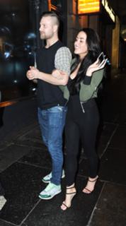 Marnie Simpson feet photo thumbnail