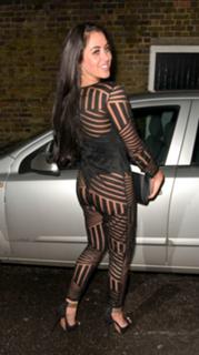Marnie Simpson feet photo thumbnail