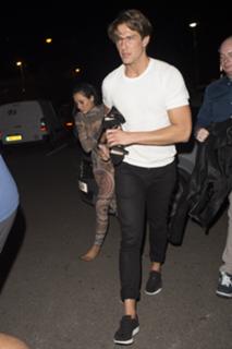 Marnie Simpson feet photo thumbnail