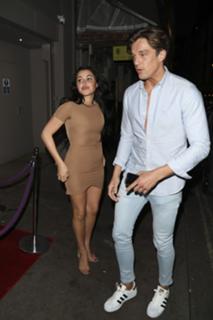 Marnie Simpson feet photo thumbnail