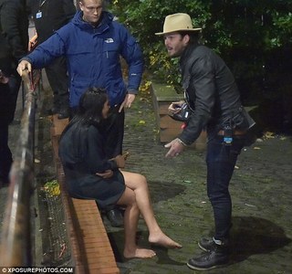 Marnie Simpson feet photo thumbnail