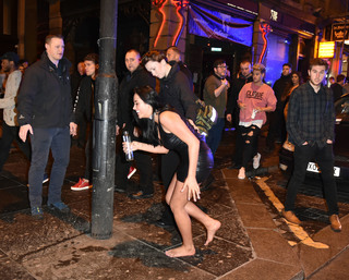 Marnie Simpson feet photo thumbnail