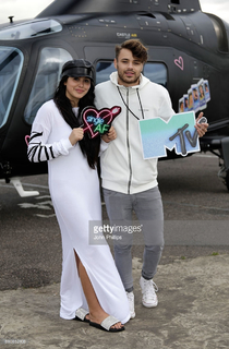 Marnie Simpson feet photo thumbnail