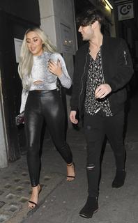 Marnie Simpson feet photo thumbnail