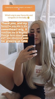 Marnie Simpson feet photo thumbnail