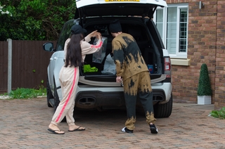 Marnie Simpson feet photo thumbnail