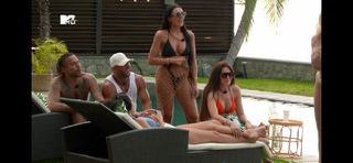 Marnie Simpson feet photo thumbnail