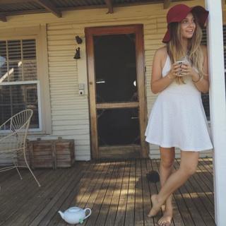Marny Kennedy feet photo 12