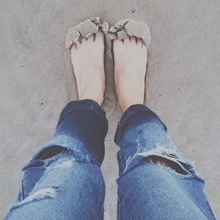 Marny Kennedy feet photo 9