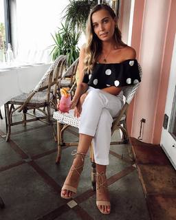 Marny Kennedy feet photo 5