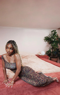 Marsai Martin feet photo thumbnail