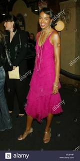 Marsha Thomason feet photo thumbnail