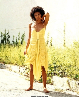 Marsha Thomason feet photo thumbnail