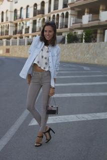 Marta Carriedo feet photo 2