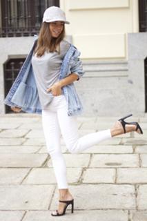 Marta Carriedo feet photo 12