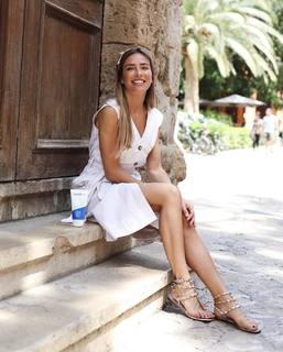 Marta Carriedo feet photo 6