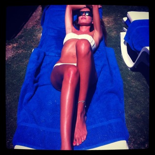 Marta Carriedo feet photo 3