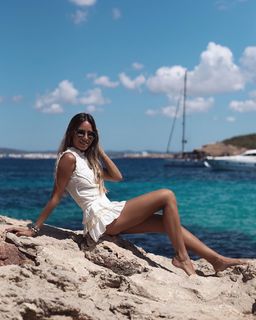 Marta Carriedo feet photo 12