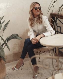 Marta Carriedo feet photo 5