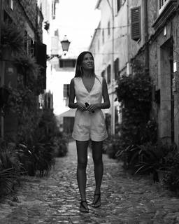 Marta Carriedo feet photo 16