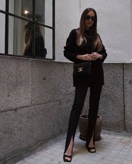 Marta Carriedo feet photo 4