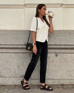 Marta Carriedo feet photo 7