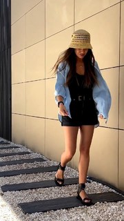 Marta Carriedo feet photo 15