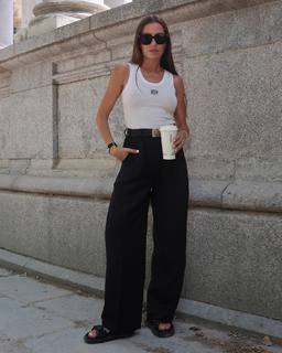 Marta Carriedo feet photo 9