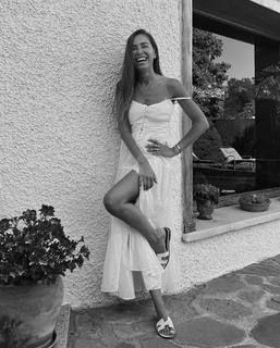 Marta Carriedo feet photo 3
