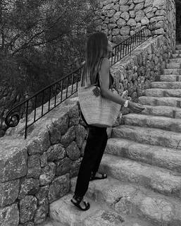 Marta Carriedo feet photo 15