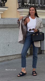 Marta Carriedo feet photo 20