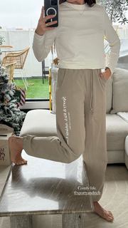 Marta Carriedo feet photo 9