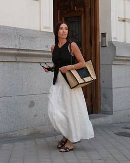 Marta Carriedo feet photo 12