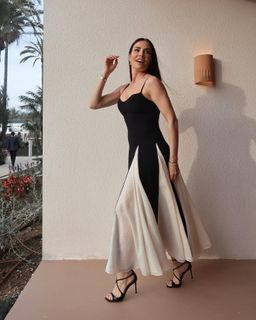 Marta Carriedo feet photo 2