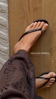 Marta Carriedo feet photo 6