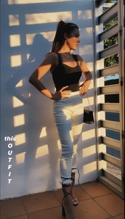 Marta Díaz feet photo thumbnail