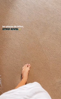 Marta Díaz feet photo thumbnail