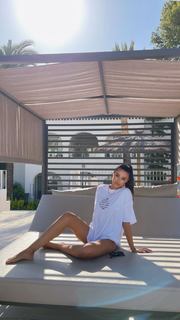 Marta Díaz feet photo thumbnail