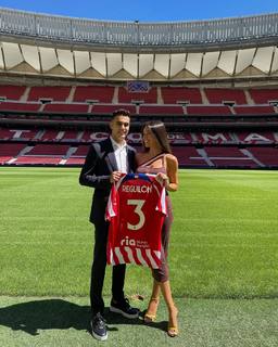 Marta Díaz feet photo thumbnail