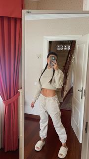 Marta Díaz feet photo thumbnail