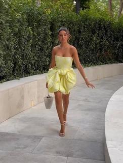 Marta Díaz feet photo thumbnail