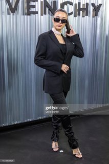 Marta Díaz feet photo thumbnail