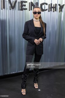 Marta Díaz feet photo thumbnail