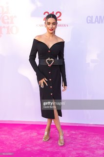 Marta Díaz feet photo thumbnail