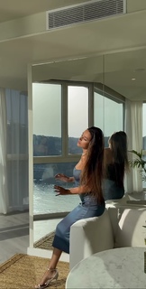 Marta Díaz feet photo thumbnail