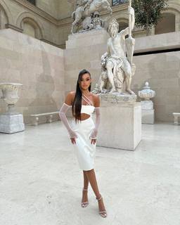 Marta Díaz feet photo thumbnail