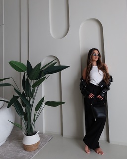 Marta Díaz feet photo thumbnail