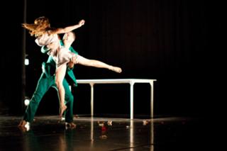 Marta Etura feet photo 3
