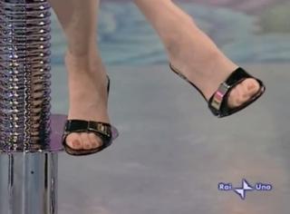 Marta Flavi feet photo 6